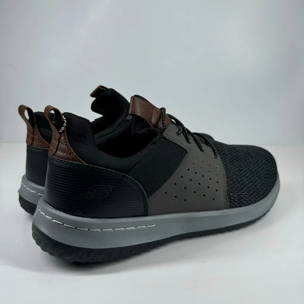 Skechers Delson Camben Men's US 11 Wide Black/Gray Knit Slip-On Sneaker 65474W